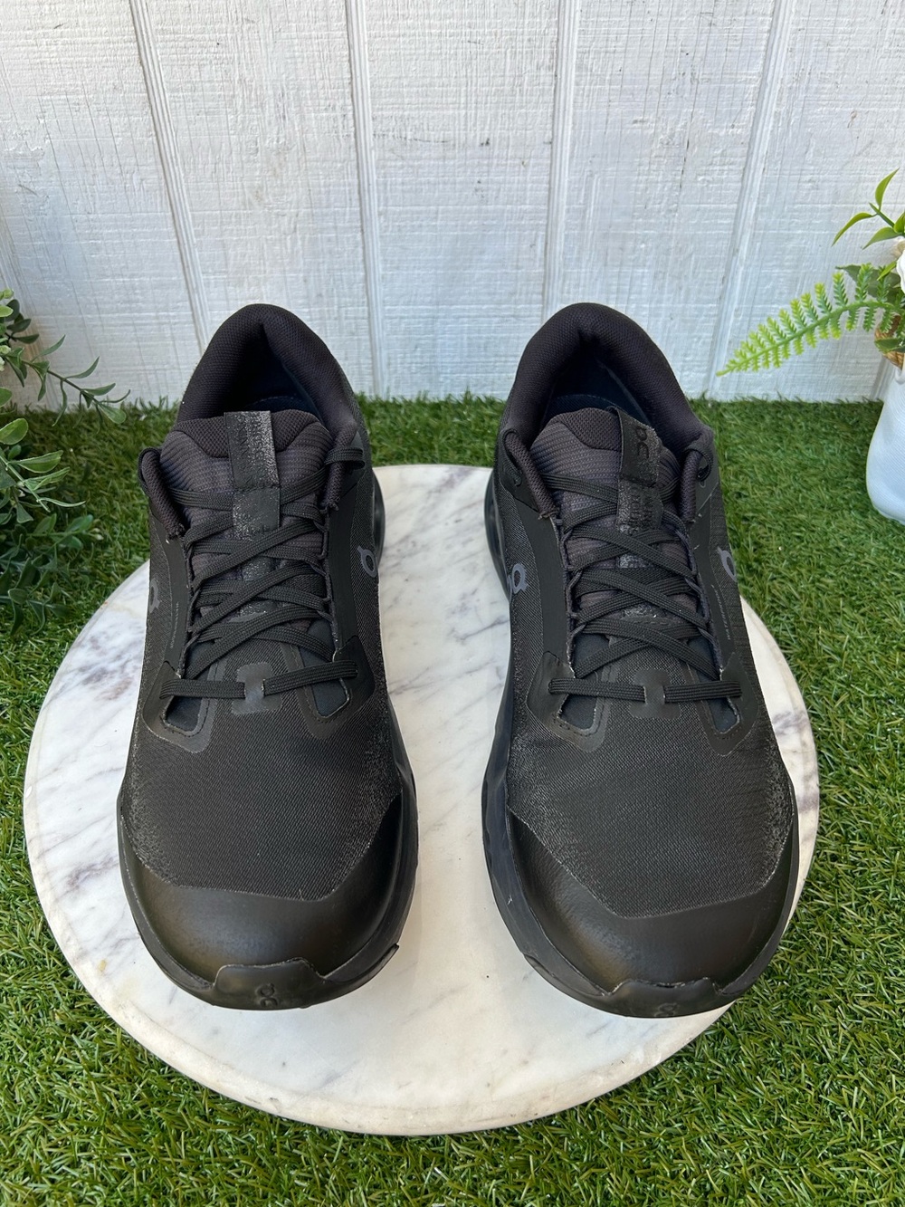 On Cloudsurfer Trail 2 Waterproof
Trail Running Shoe men 12 gently Ghost /Chalk - Picture 9 of 16